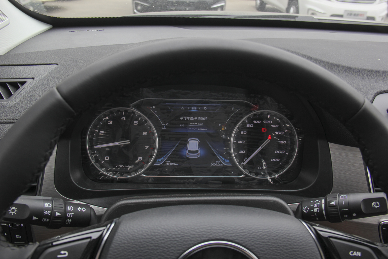 2017款景逸X6 乐享系列1.5T手动豪华型