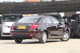 2017款吉利帝豪1.5L自动三厢百万款豪华型