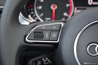 2018款奥迪A6L 30周年年型 45 TFSI quattro 豪华型