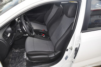 2017款起亚K2 1.4L手动GLS三厢