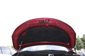 2017款风神AX4 1.4T自动潮享型 