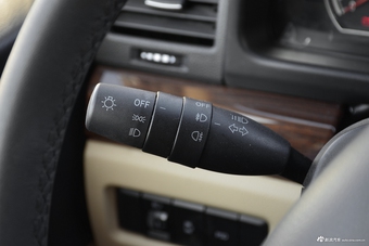 2014款金杯阁瑞斯2.7L自动旗舰型加长9座