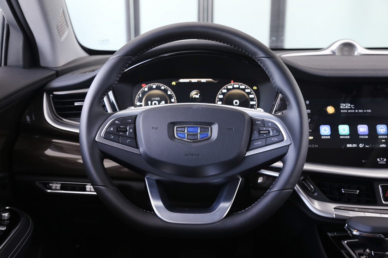 2018款博瑞GE MHEV顶配版