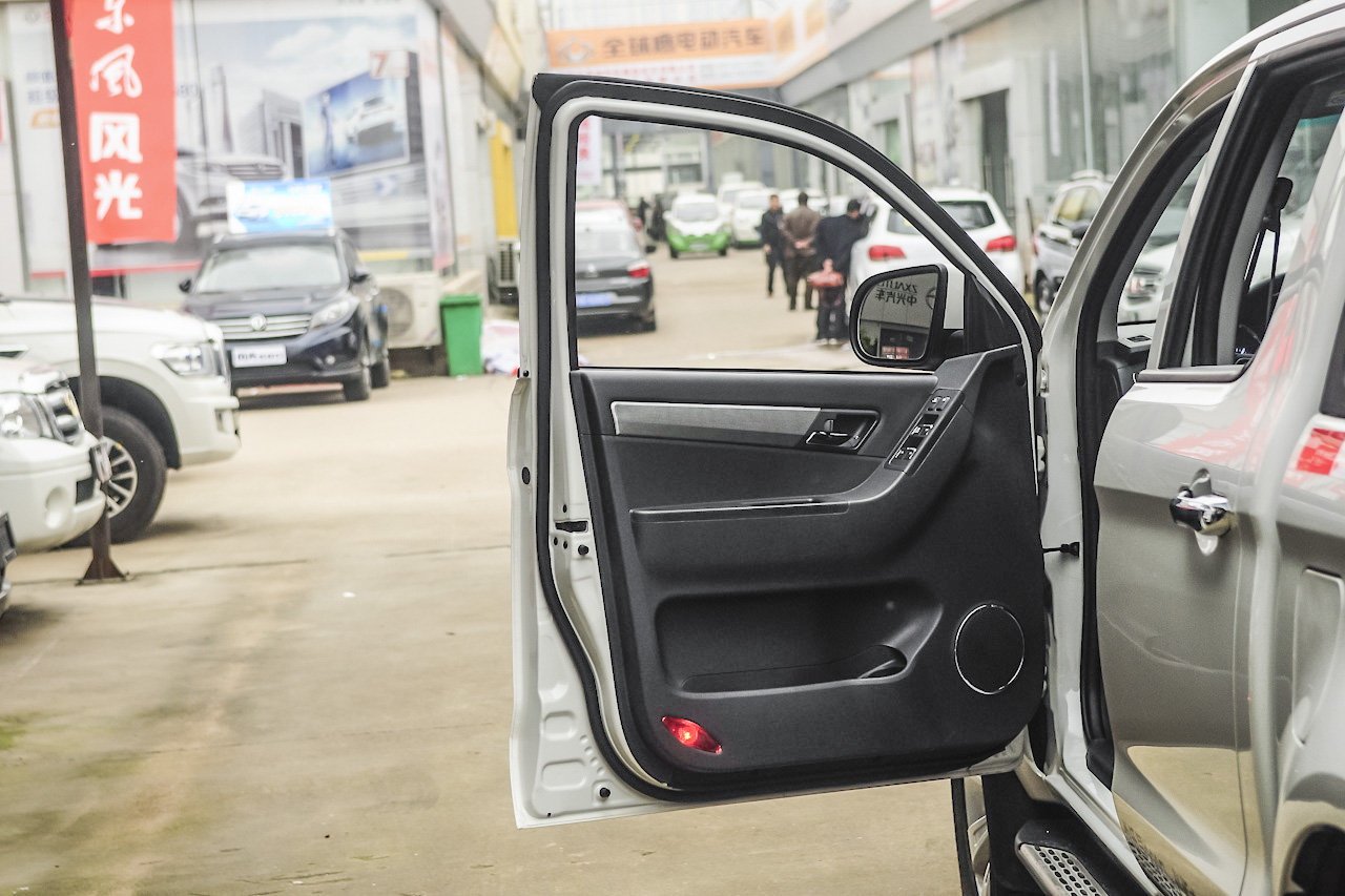 2015款 帅铃T6 2.0L汽油新锐型HFC4GA3-3D