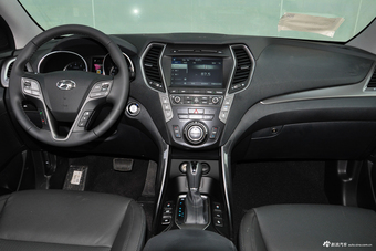 2017款格越3.0L自动7座四驱旗舰豪华科技套件