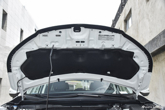 2015款CR-V 2.4L自动两驱豪华版