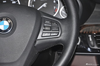 2015款宝马X5 2.0T自动xDrive28i