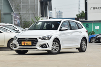 2018款逸行1.6L自动逸享版