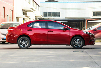 2017款雷凌1.2T V自动豪华版