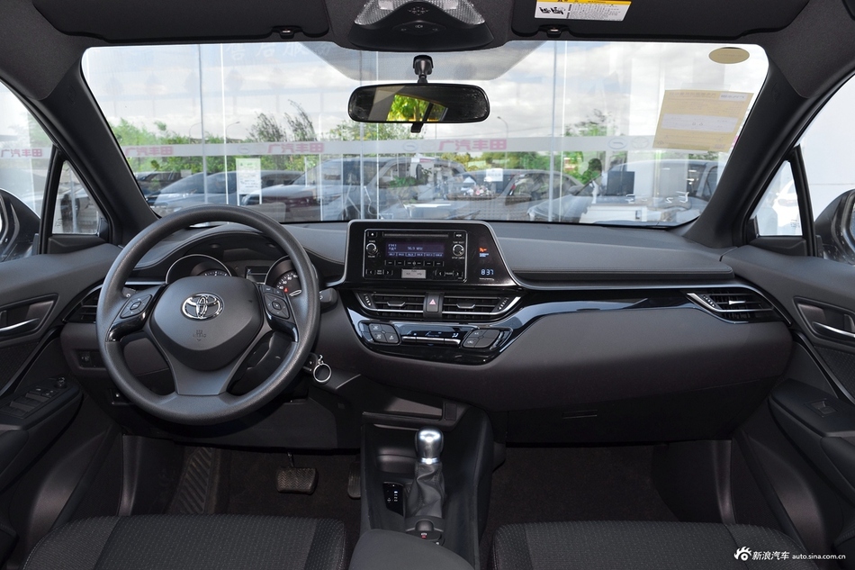  2018款C-HR 2.0L自动精英版