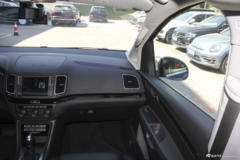 2018款夏朗2.0T自动旗舰型7座380TSI