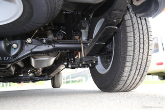 2016款黄海N1 2.3T手动柴油两驱超值版SD4AX604U 