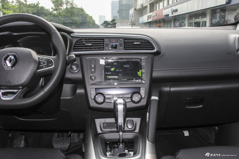 2016款科雷嘉2.0L自动两驱尊贵版