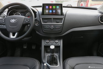 2018款奔腾X40网红版 1.6L手动豪华型