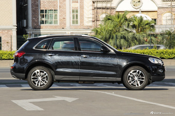 2015款众泰T600 2.0T自动豪华型 魅影黑