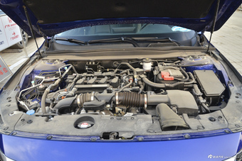 2018款雅阁1.5T自动尊贵版260TURBO