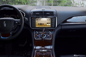 18款林肯大陆2.0T自动两驱尊耀版