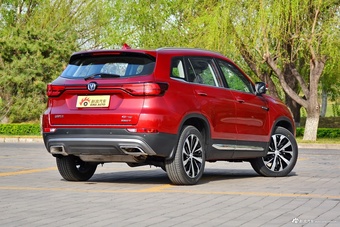 2018款长安CS75 1.5T自动基本型