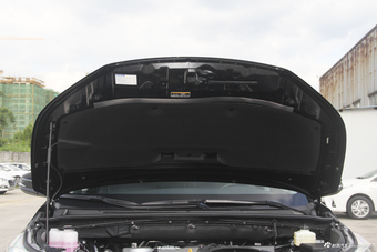 2018款汉兰达2.0T自动四驱尊贵版7座