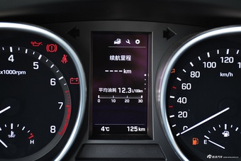 2017款全新胜达2.4L手动两驱智能型5座