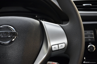 2017款日产逍客 2.0L自动精英版