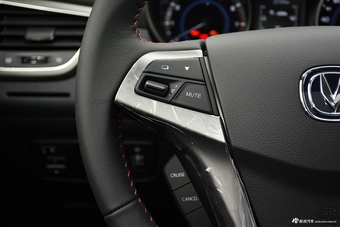 2017款CS35 1.6L自动豪华型