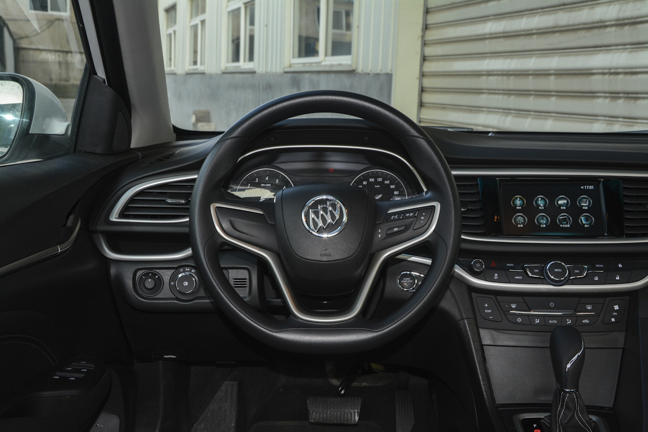 2017款英朗1.5L自动豪华型15N