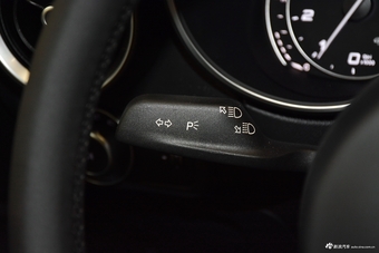 2017款Stelvio 2.0T 200HP自动豪华版