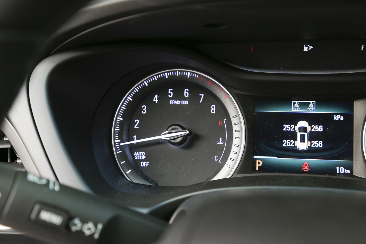 2018款别克GL6 1.3T自动18T豪华型6座 