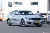 2017款宝马3系GT 2.0L自动320i时尚型