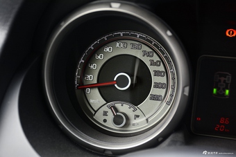 2016款帕杰罗V97 3.8L V6 GLS中东版