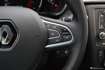 2017款科雷嘉2.0L自动四驱尊贵版