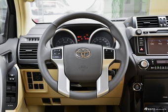 2017款丰田霸道4000 TX-L 7座中东版