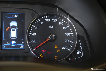 2017款森雅R7 1.6L 自动智能型