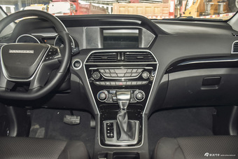 2016款猎豹CS10 2.0T自动豪华型 威尼斯蓝