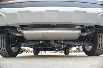 2016款荣威RX5 20T自动两驱旗舰版