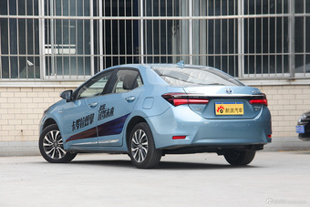 2016款卡罗拉双擎1.8L自动豪华版 蓝色