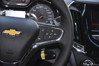 2017款科鲁兹1.4T 自动双离合炫锋版