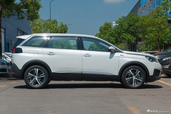 2017款标致5008 1.8T自动380THP精英版5座