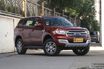 2016款撼路者2.0T自动四驱豪华版汽油