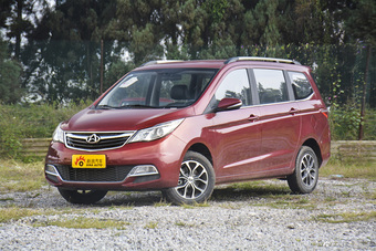 2016款长安欧尚1.5L手动精英型图片