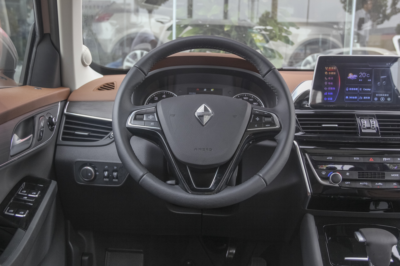 2017款宝沃BX5 20TGDI 1.4T自动两驱领先型