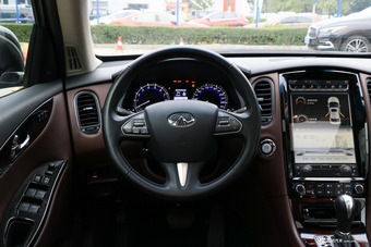 2015款英菲尼迪QX50 2.5L 自动豪华版