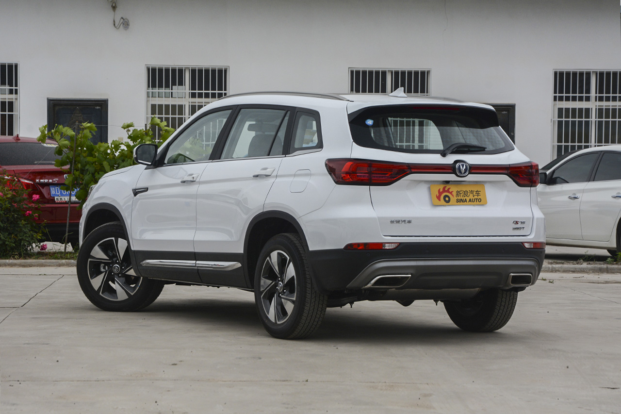 2018款长安CS75 1.5T自动精智型