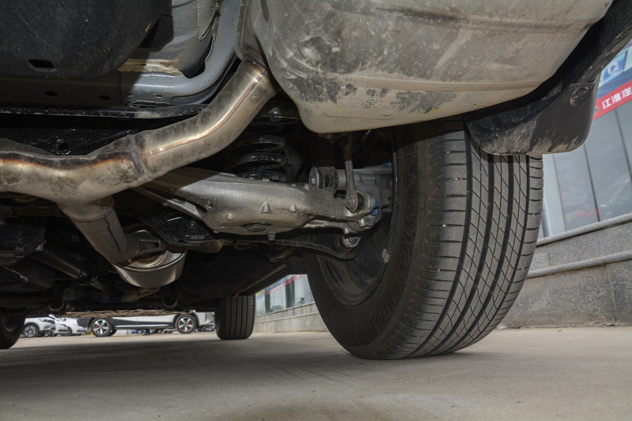 2017款CR-V 1.5T 240TURBO自动四驱尊耀版