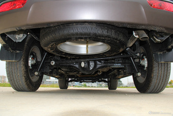 2017款揽福1.9T手动柴油两驱豪华版5座