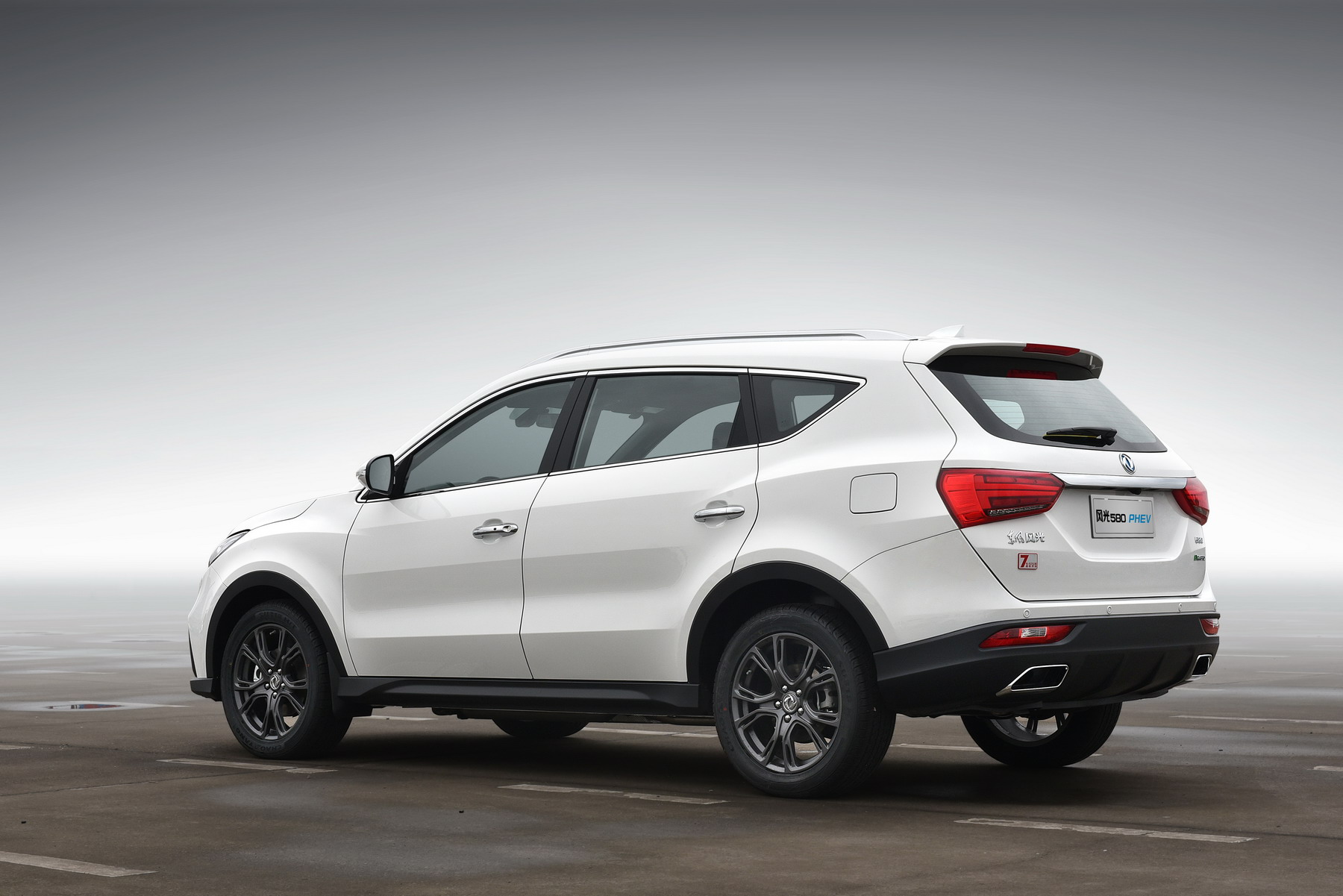 2019款风光580 PHEV