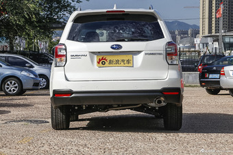 2016款森林人2.0L自动时尚导航版