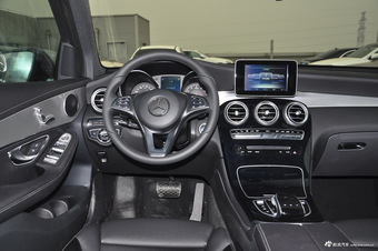 2017款奔驰GLC200 2.0T自动 4MATIC