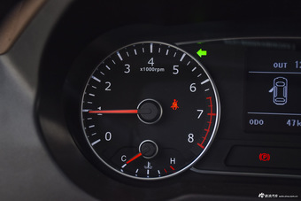 2016款陆风X5 Plus 1.5T手动创领版